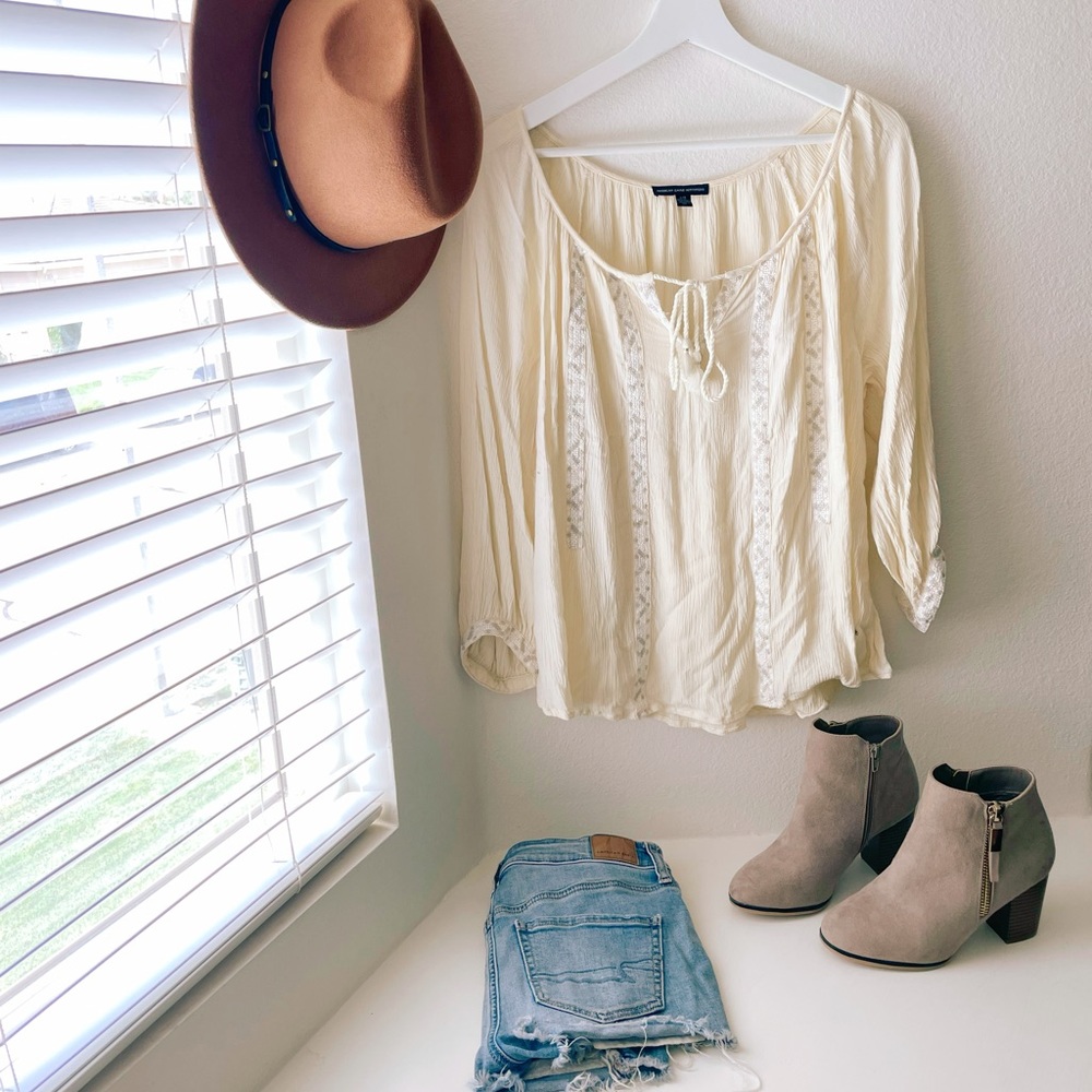 AMERICAN EAGLE OUTFITTERS BLOUSE